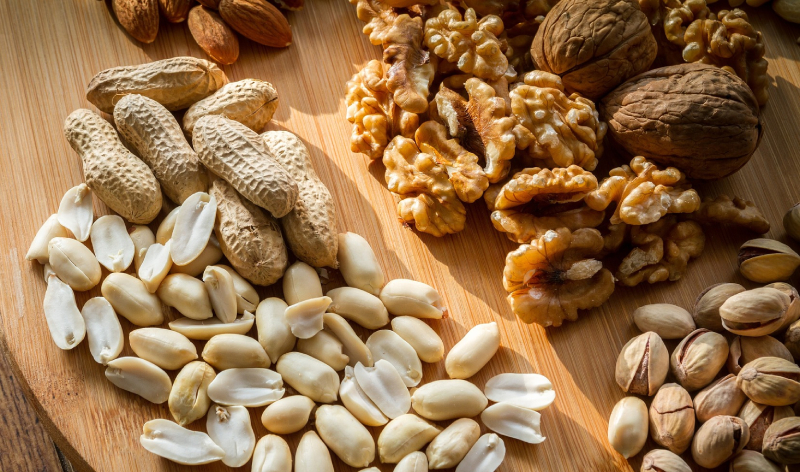 Anti-aging-foods-nuts