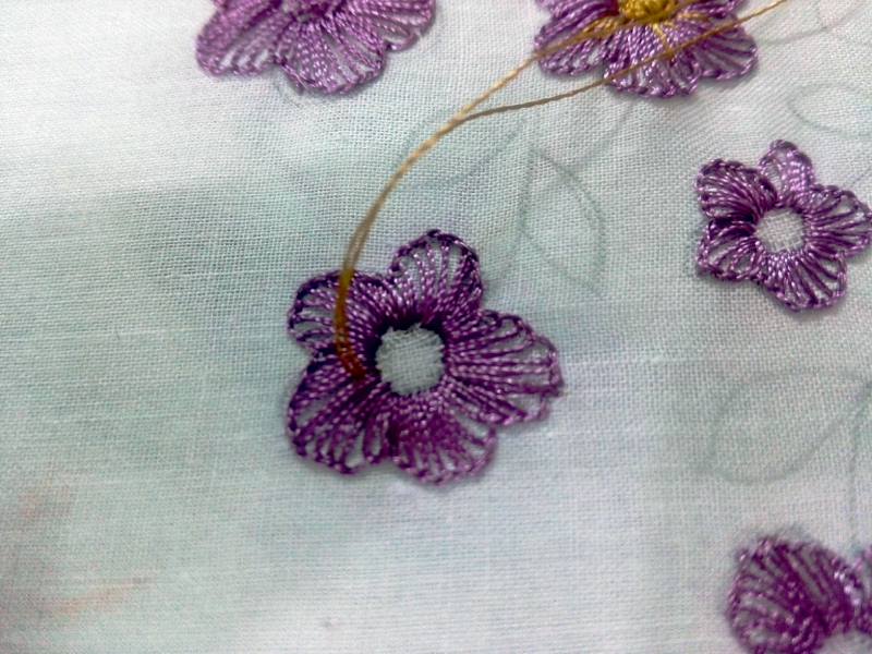 Hand-Embroidery-design-tutorial