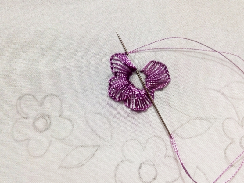 Hand-Embroidery-design-tutorial